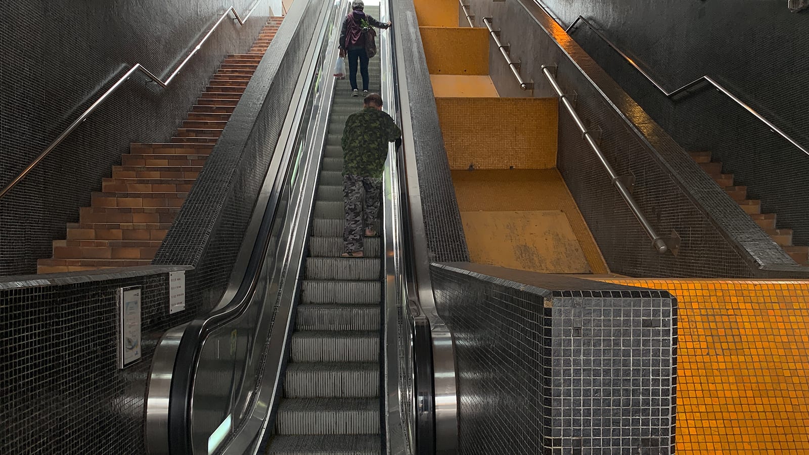 Before-escalator